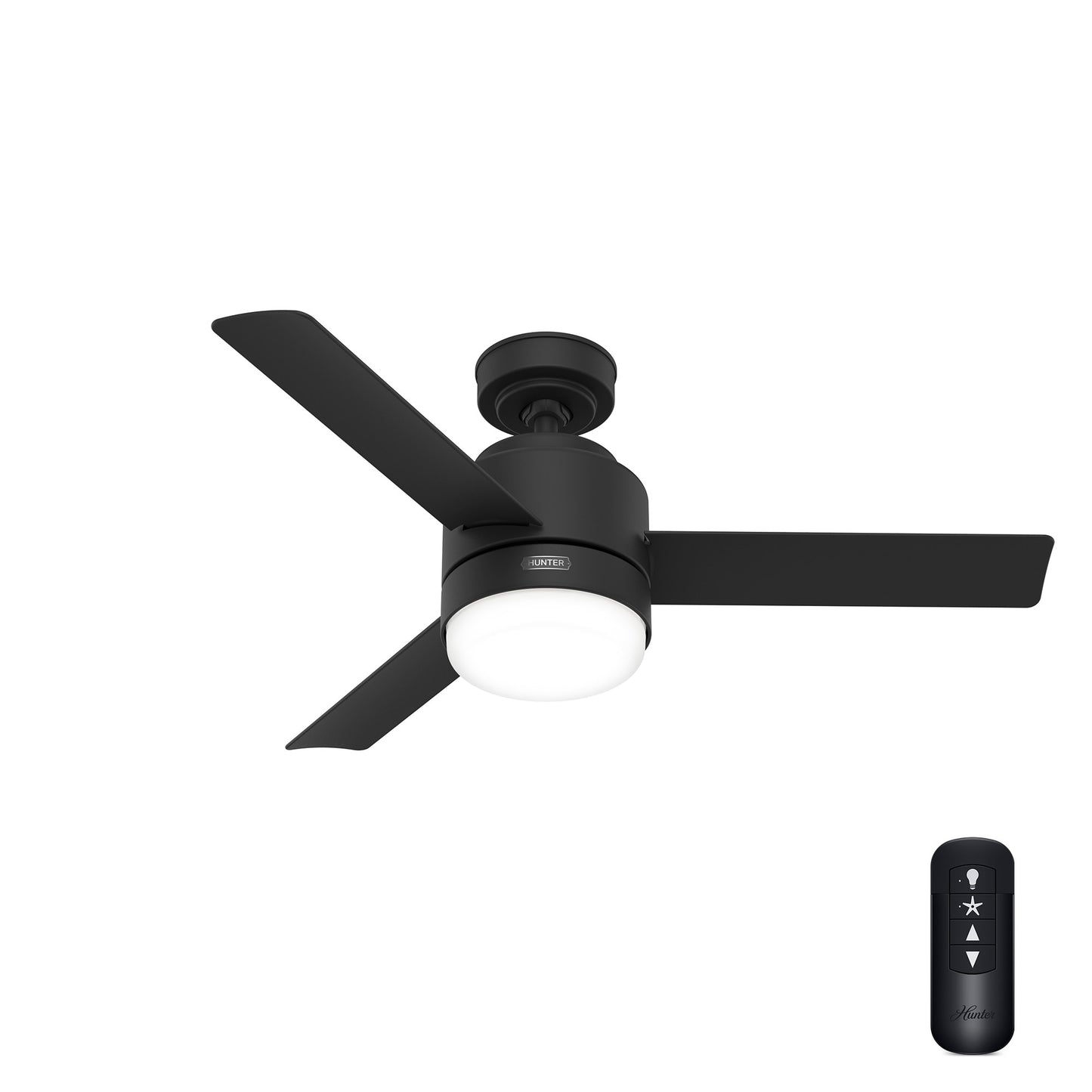 Hunter Gilmour 44-in Outdoor Matte Black with Matte Black Blades Ceiling Fan With Light - Remote Included ( 3 -Blade )