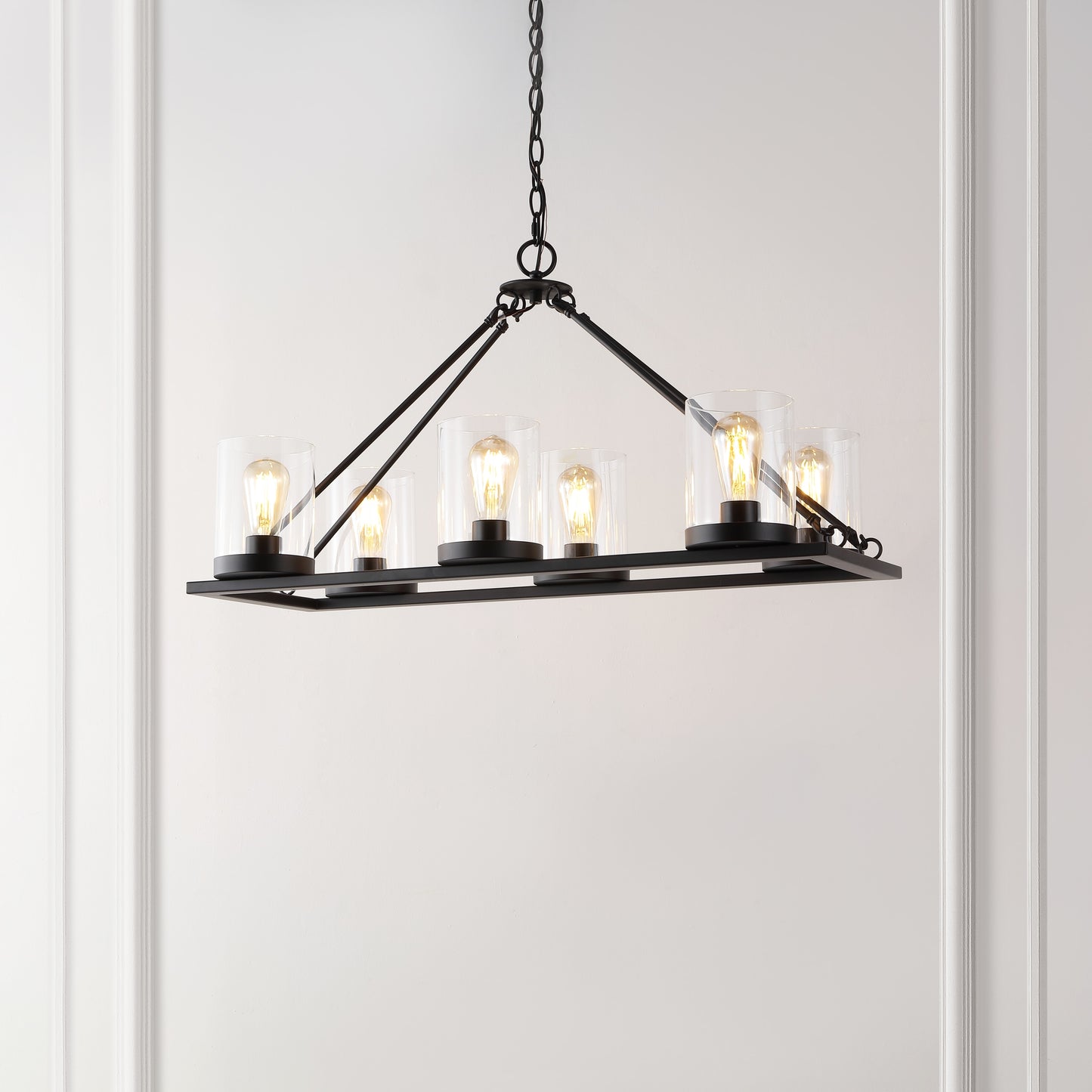 Safavieh Bedrooms, Dining Rooms, Kitchens, Living Rooms Chandelier