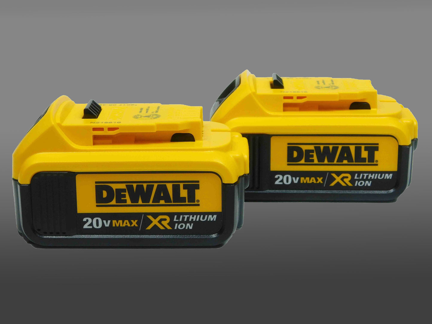 DeWALT Max XR Lithium-Ion 20V 4Ah Battery DCB204 - Two Pack
