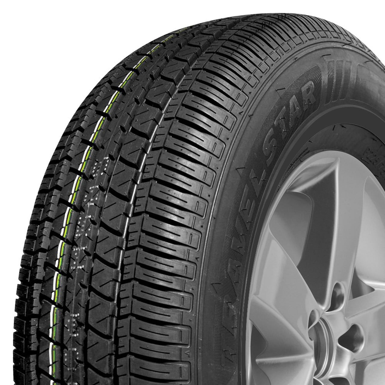 Travelstar UN106 P235/75R15 105S Fits: 1995-99 Chevrolet Tahoe LT, 1999 Chevrolet Silverado 1500 Base