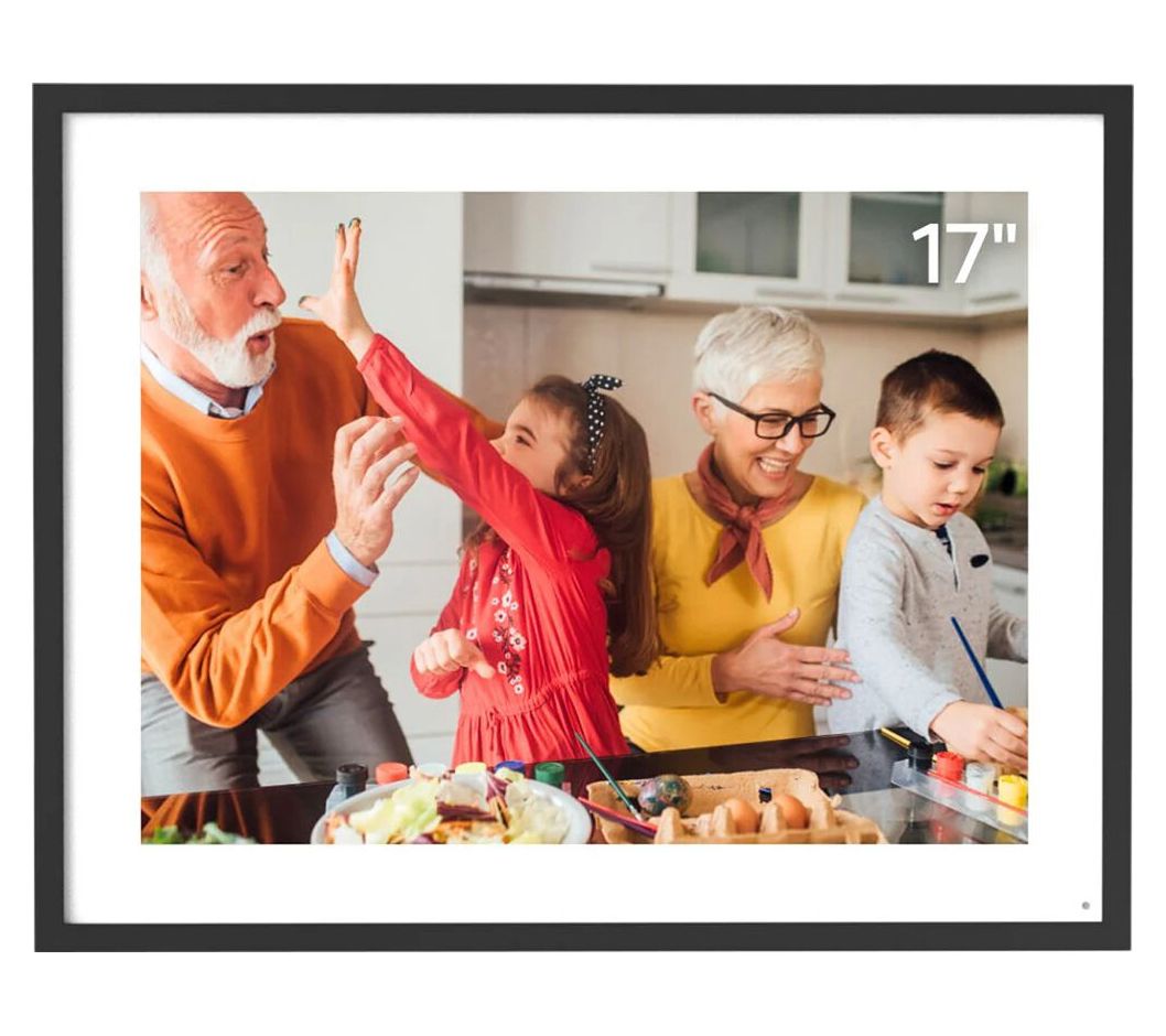 Cozyla 17" Wi-Fi HD Large Digital Frame