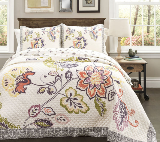 Aster 3-Piece King Quilt Set by Lush Decor