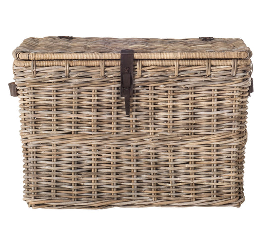Safavieh Amancio Wicker Trunk