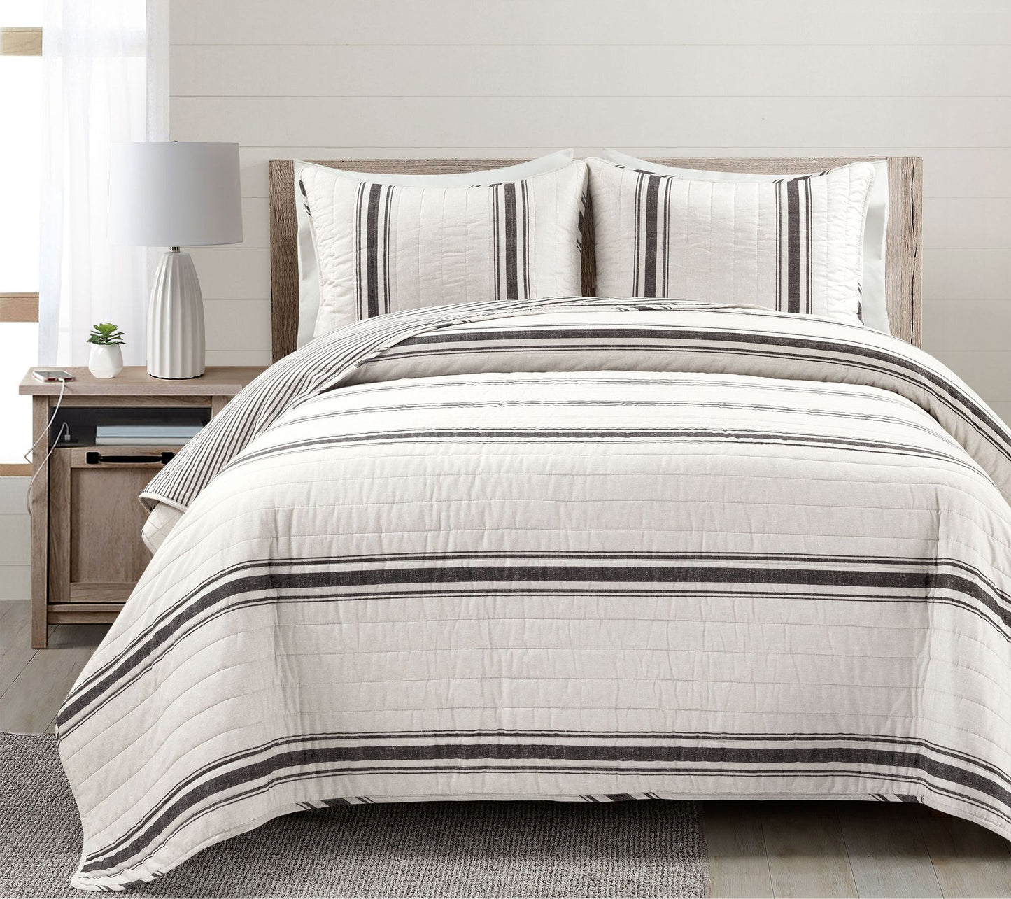 Farmhouse Stripe Oversized Quilt Set King by Lush Decor