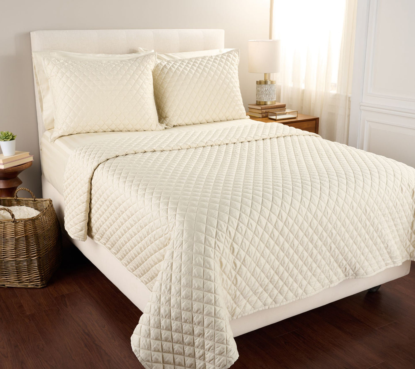 Northern Nights Cotton Sateen Quilt & Sham Set- King