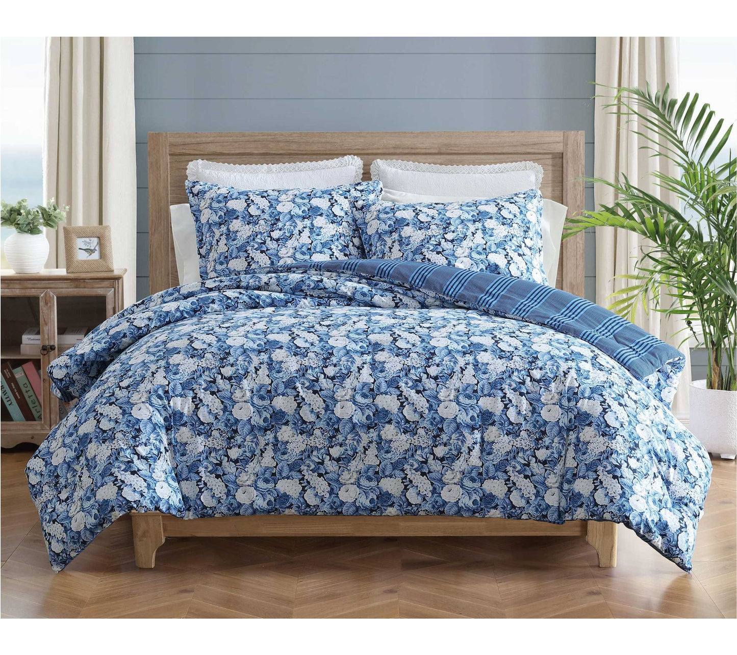 Laura Ashley Sweet Memories Indigo King Comforter Sham Set