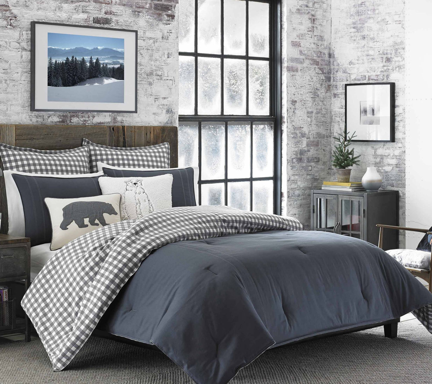 Eddie Bauer Kingston Grey Reversible Full/QueenComforter Set