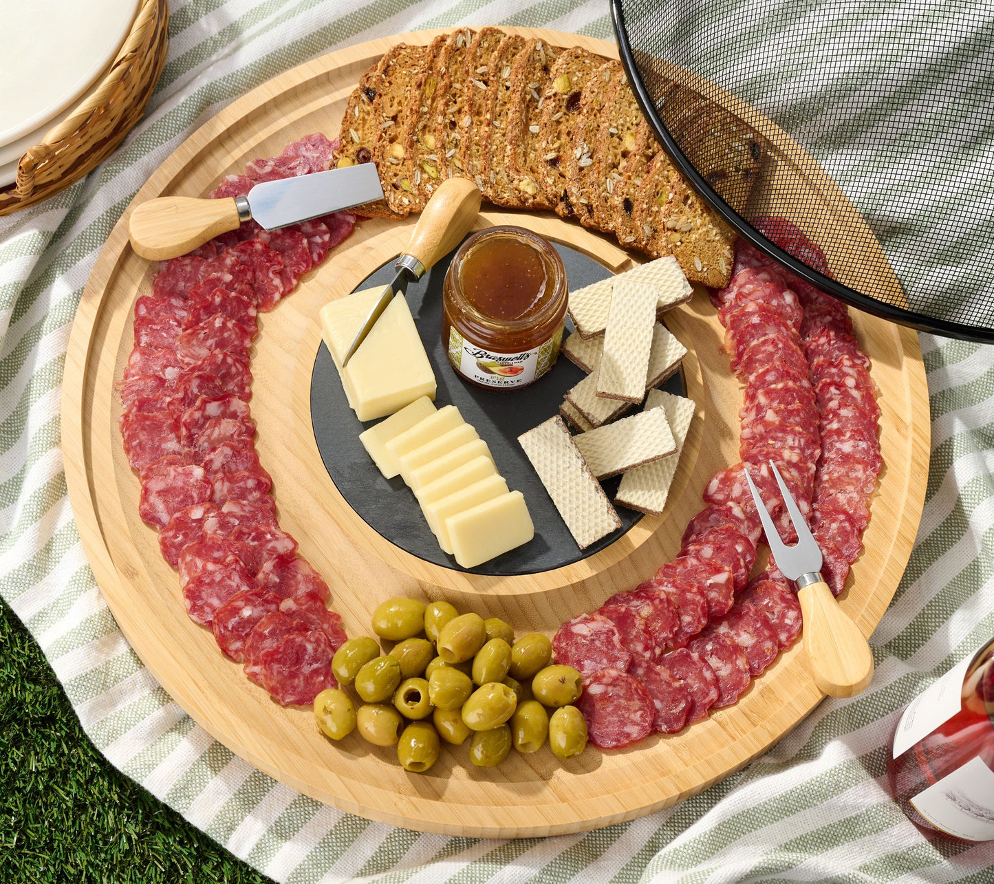 Sergio's 7-pc Charcuterie Pairings w/ 16" Board, Cloche & Knife Set