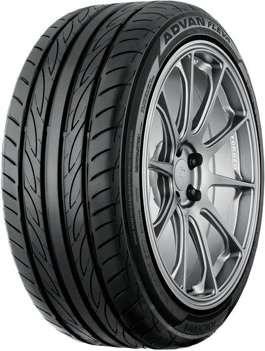Yokohama Advan Fleva V701 235\/40R17 90W