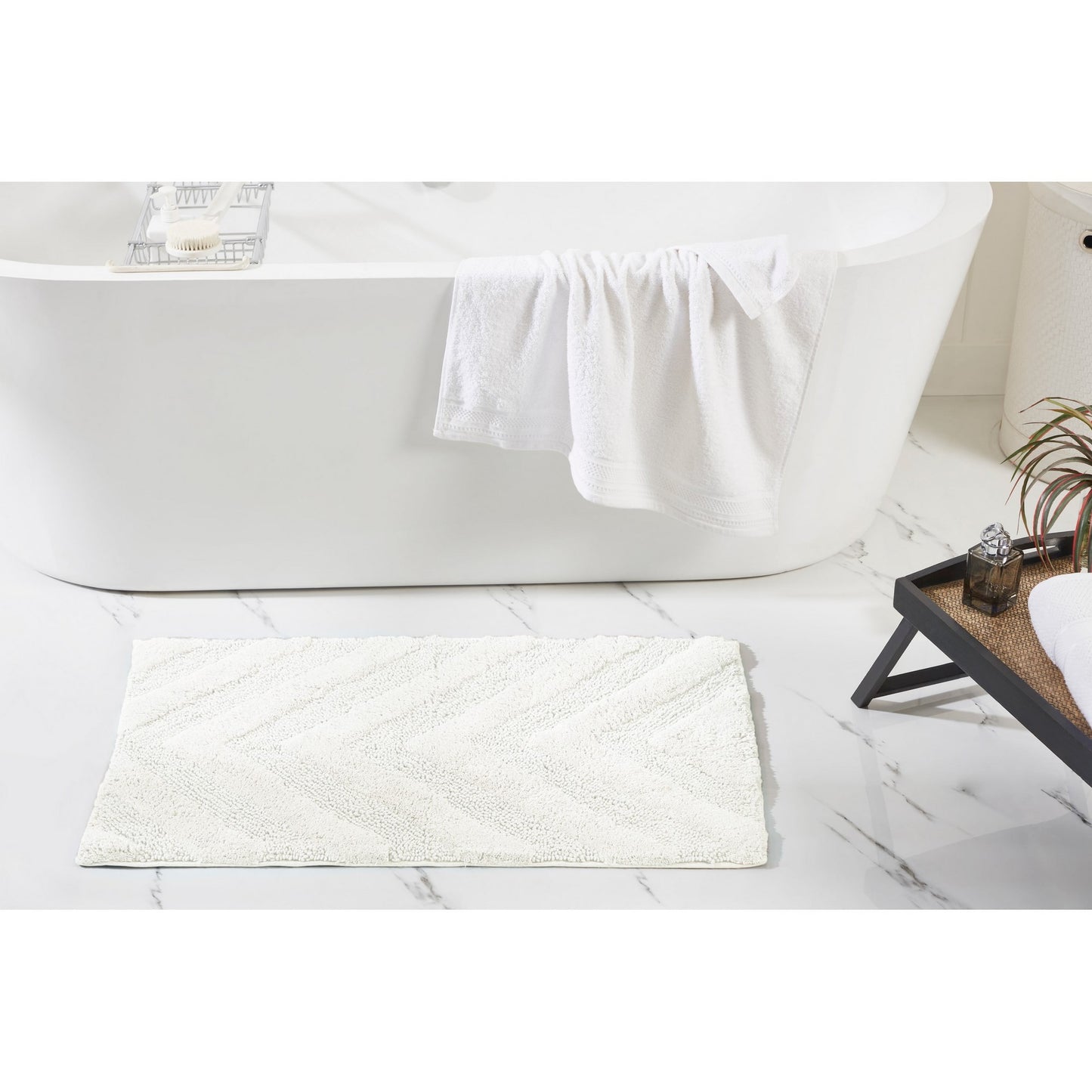 Better Trends Tapetes de BaÃ±o de 21" x 34" 100% AlgodÃ³n Suaves Absorbentes de Agua Antideslizantes Tapete de BaÃ±o Lavable a MÃ¡quina (Marfil) ColecciÃ³n Hugo