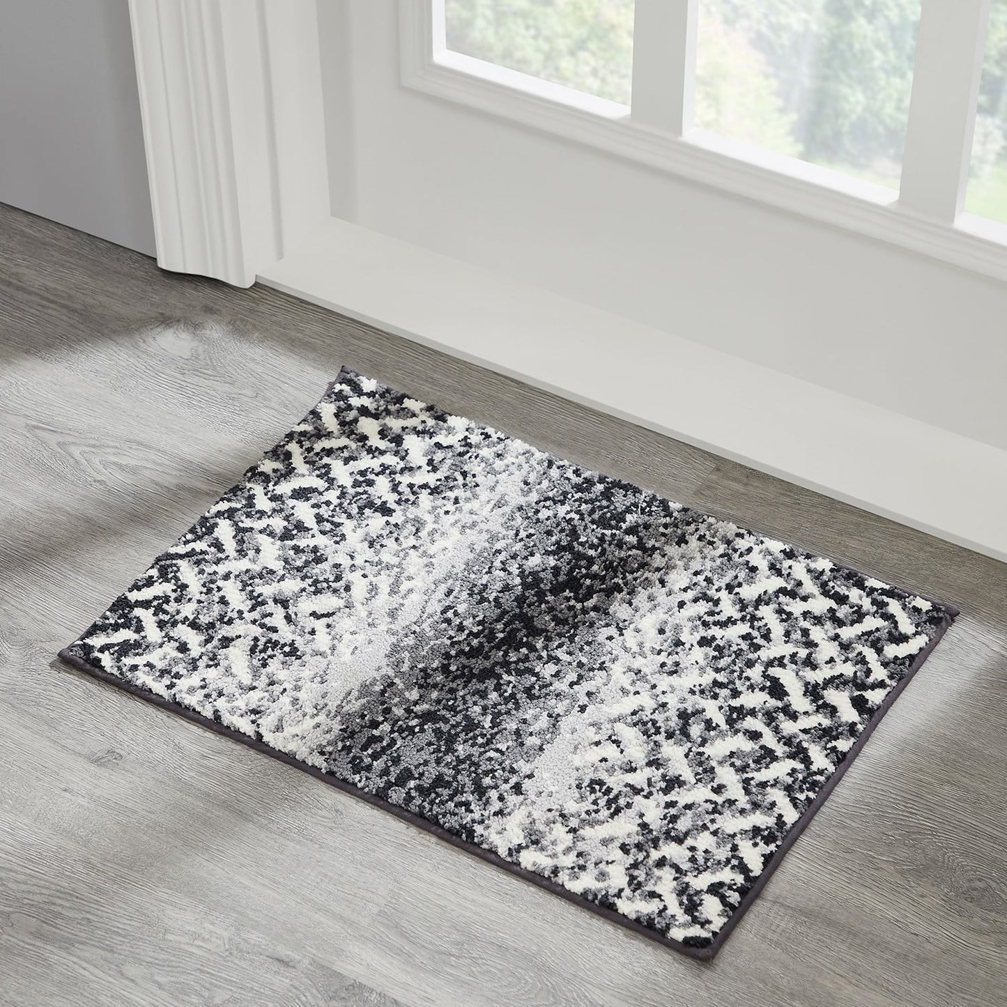 Better Trends Bath Rug 17â€ x 24â€ Bathroom Rug Mat Non-Slip Micro Polyester Bath Rugs for Bathroom Floor, Shower, Tub, Toilet Casablanca Collection - (Gray)
