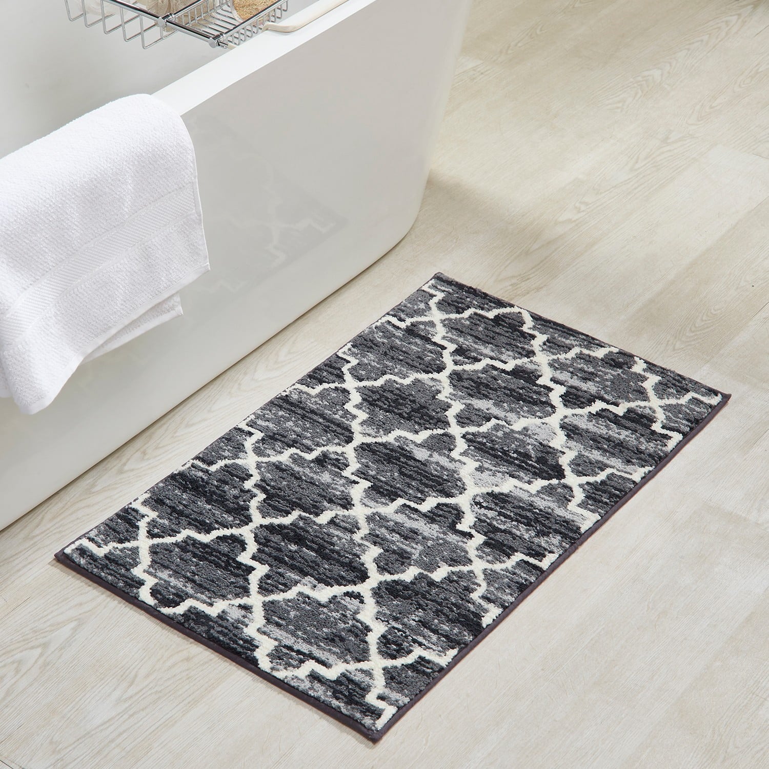 Better Trends 21" x 34" Rectangle Bathroom Rug, 100% Cotton, Soft, Water Absorbent, Non-Slip Bath Mat, Machine Washable, Rugs for Bathroom, Shower, Tub â€“ Savio Collection - Gray