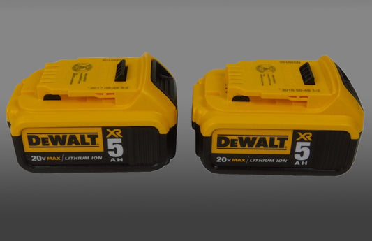 DeWalt DCB205 20V MAX Lithium-Ion 5 Ah Battery Pack with Gauge (2 Pack)