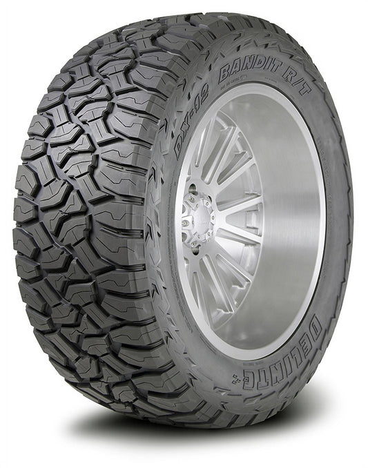 Delinte All-Season 245/70R17 110 H Tire