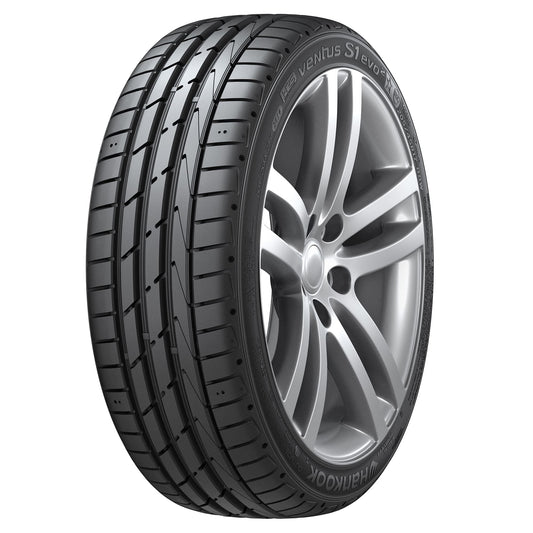 Hankook Ventus S1 Evo2 (K117) 225/40R16 Tire Fits: 2014-15 Honda Civic Si, 2013 Toyota Corolla LE