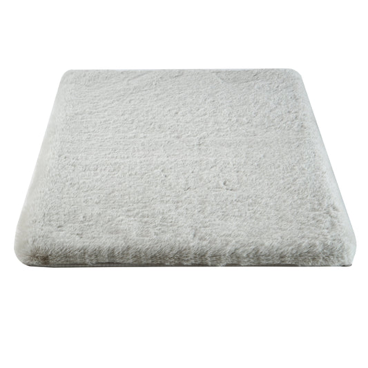 Home-Complete 21x34 Small Faux Fur Bath Mat for Hallway or Kitchen, Machine Washable Nonslip Rug, (Silver)