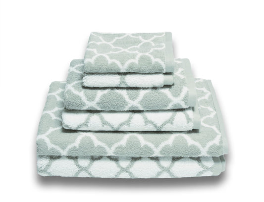 Irongate 6-Piece 100% Cotton Bath Towel Set in White/Spa Blue