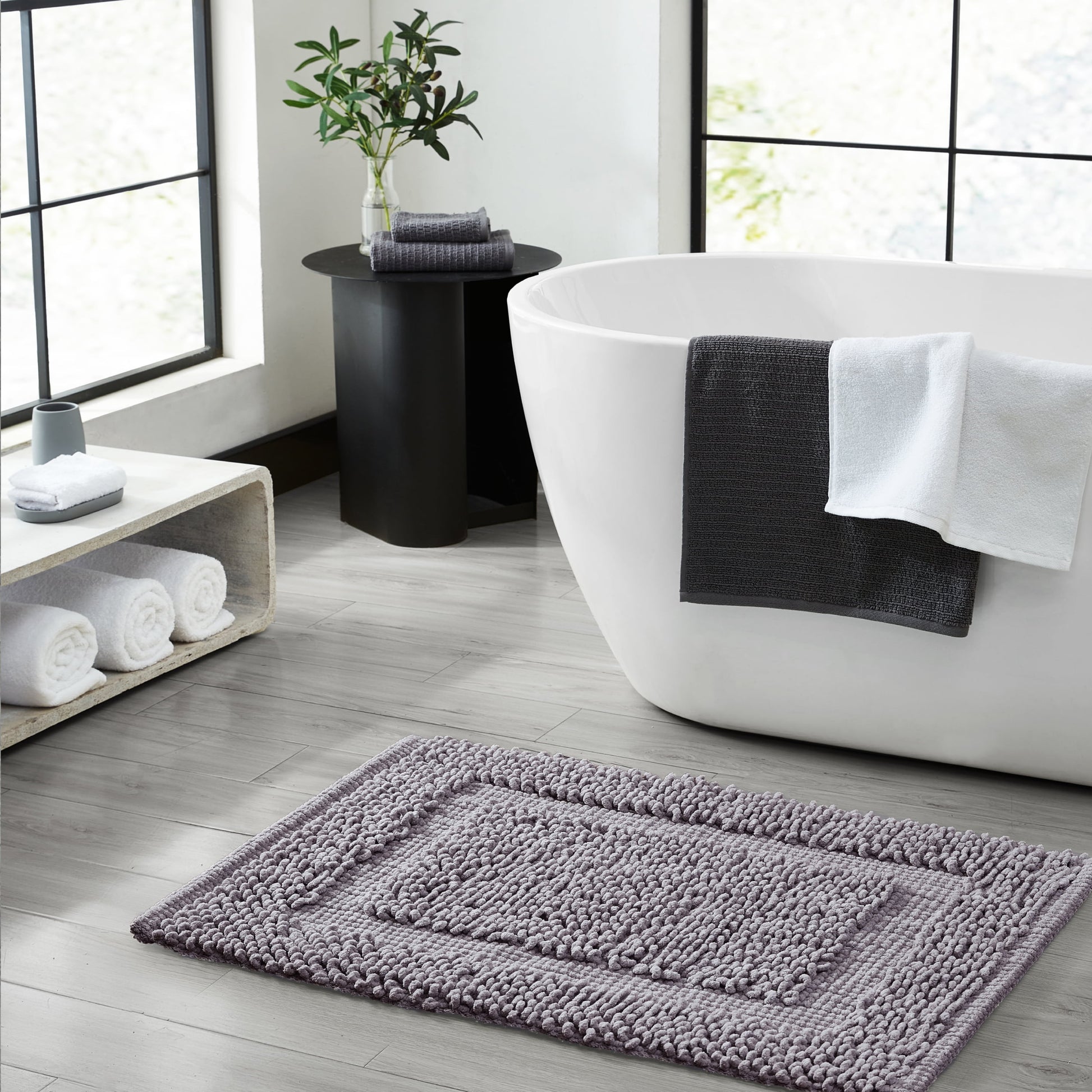 Jean Pierre New York Sophie Border 100% Cotton Bath Mat - Non-Slip Bath Rug - Charcoal Grey - 27" x 45"