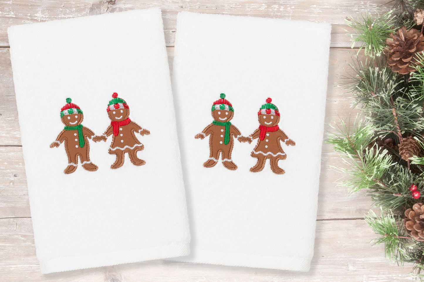 Linum Home Textiles Christmas Gingerbread Embroidered Luxury 100% Turkish Cotton Hand Towels (Set of 2)