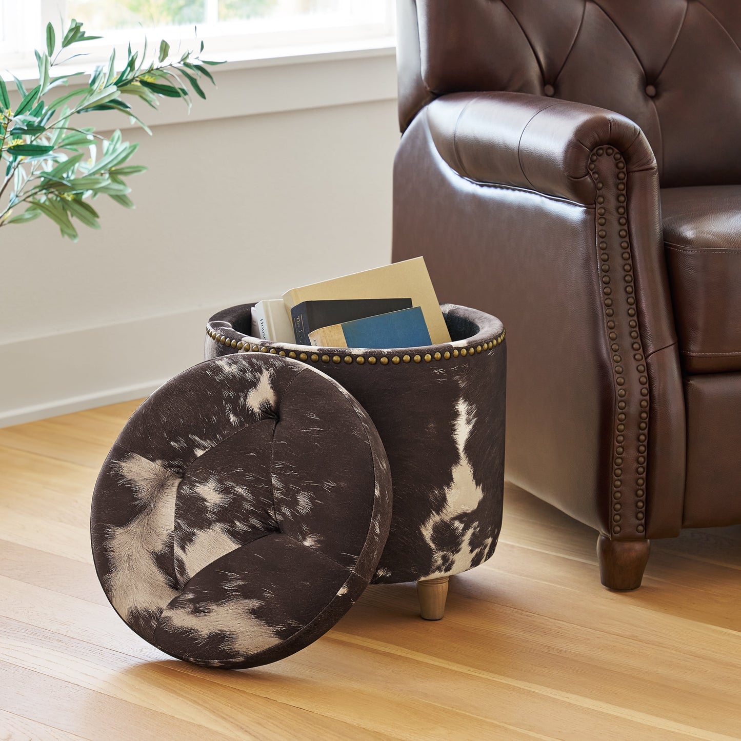 The Pioneer Woman Harper Round Storage Ottoman, Cowhide, 17.72 in