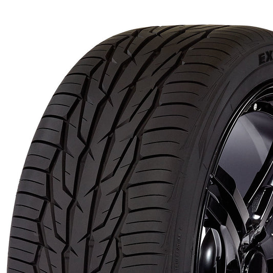 Toyo Extensa HP II 245/45R17 99W XL Tire Fits: 2014-16 Mercedes-Benz E350 4Matic, 2000 Ford Mustang SVT Cobra R