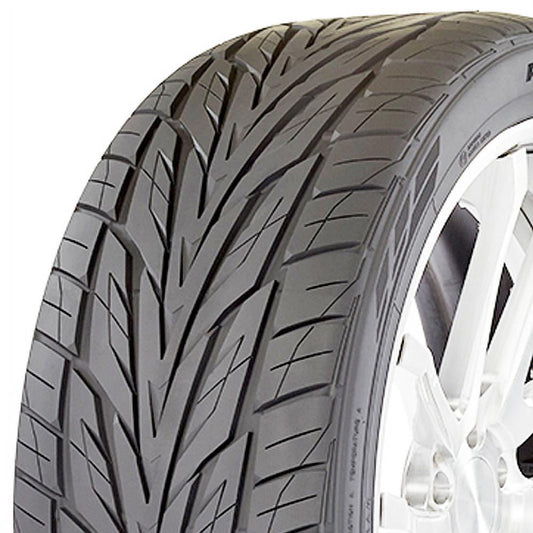 Toyo Proxes ST III 305/40R22 114 V Tire