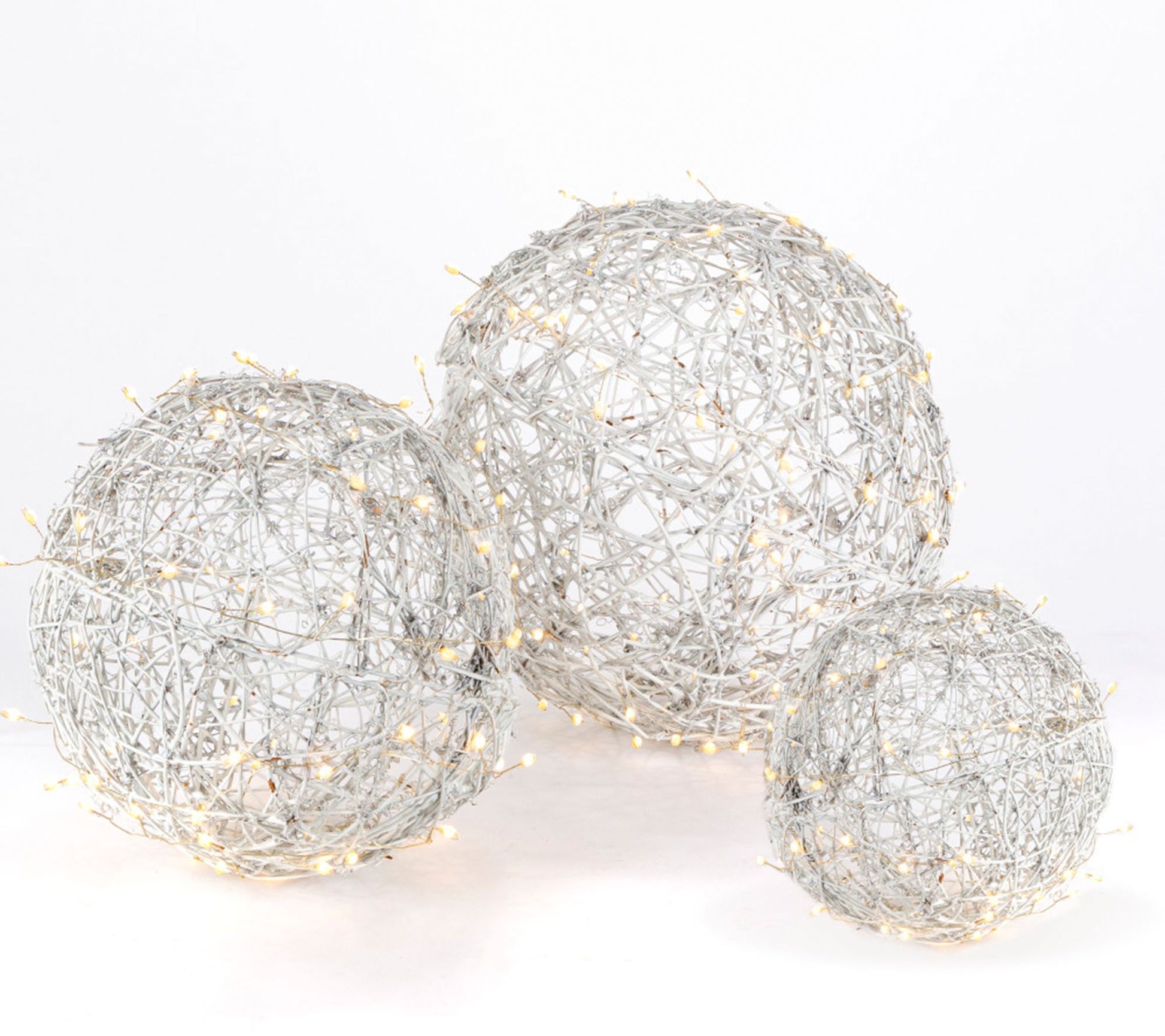 Set of 3 Asst Vine Balls w Bright White Lightsby Gerson Co