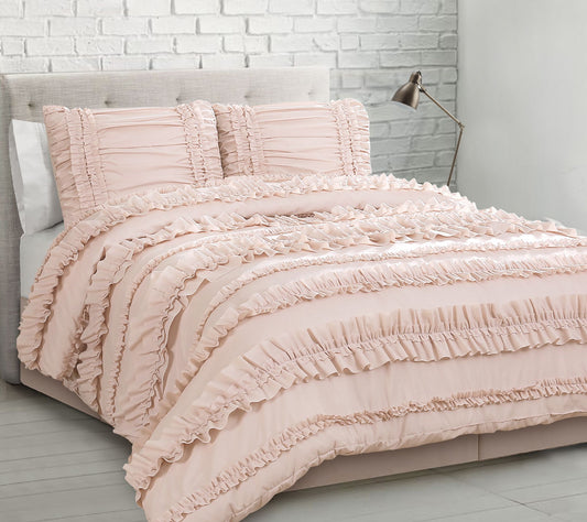 Belle 4-Piece FL/QN Blush Comforter Set by LushDecor
