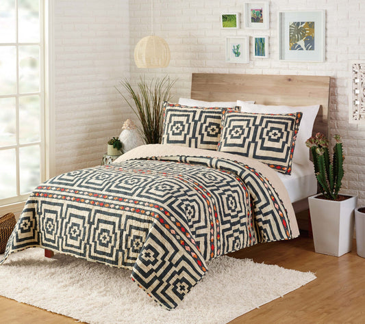 Makers Collective Hypnotic King 3-Piece Quilt Set