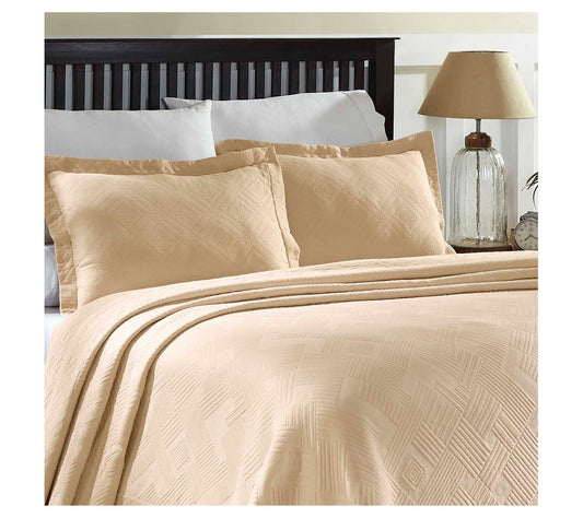 Superior Geometric Fret Cotton ScallopedBedspead Set TW