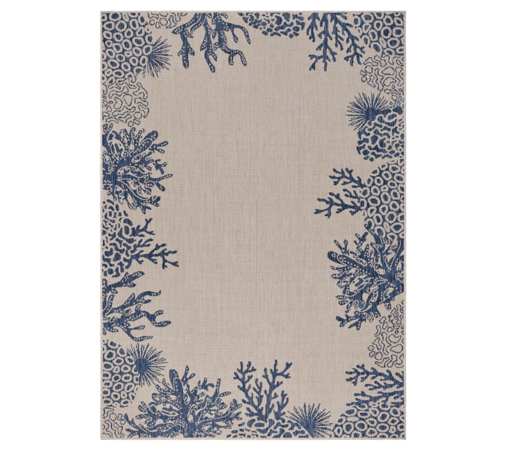 Homeroots 63"x84" Reef Border Indoor Outdoor Area Rug
