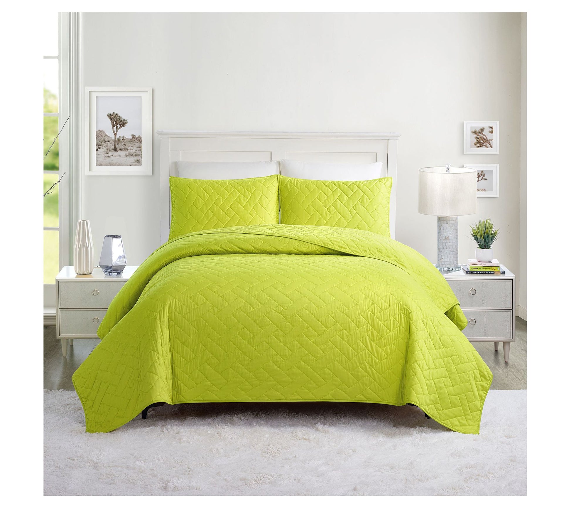 Dream Weaver Green King Coverlet Set