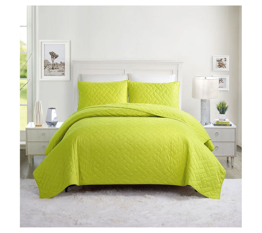 Dream Weaver Green King Coverlet Set