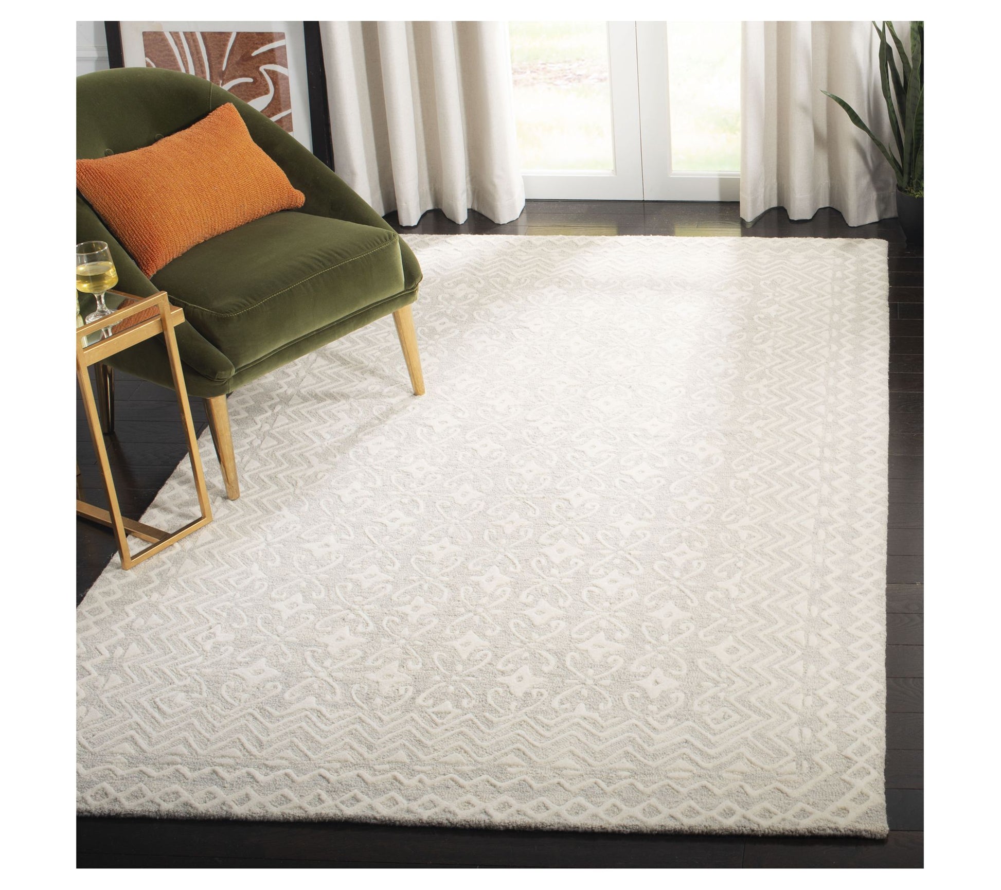 Safavieh Blossom 114 Series 4' x 6' Rug