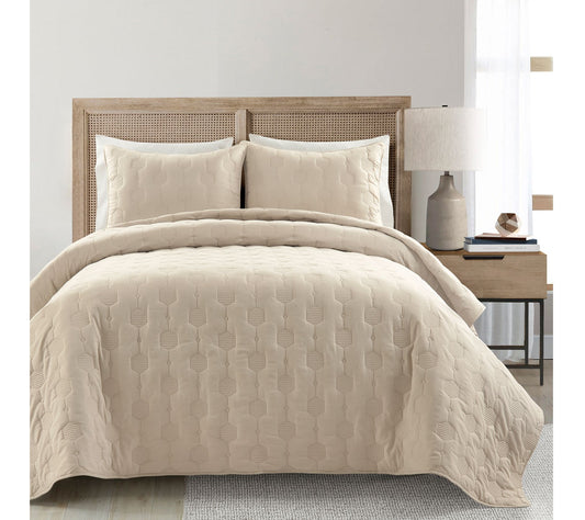 Lush Decor Hexagon Embroidered Quilt Set-King/Cal King