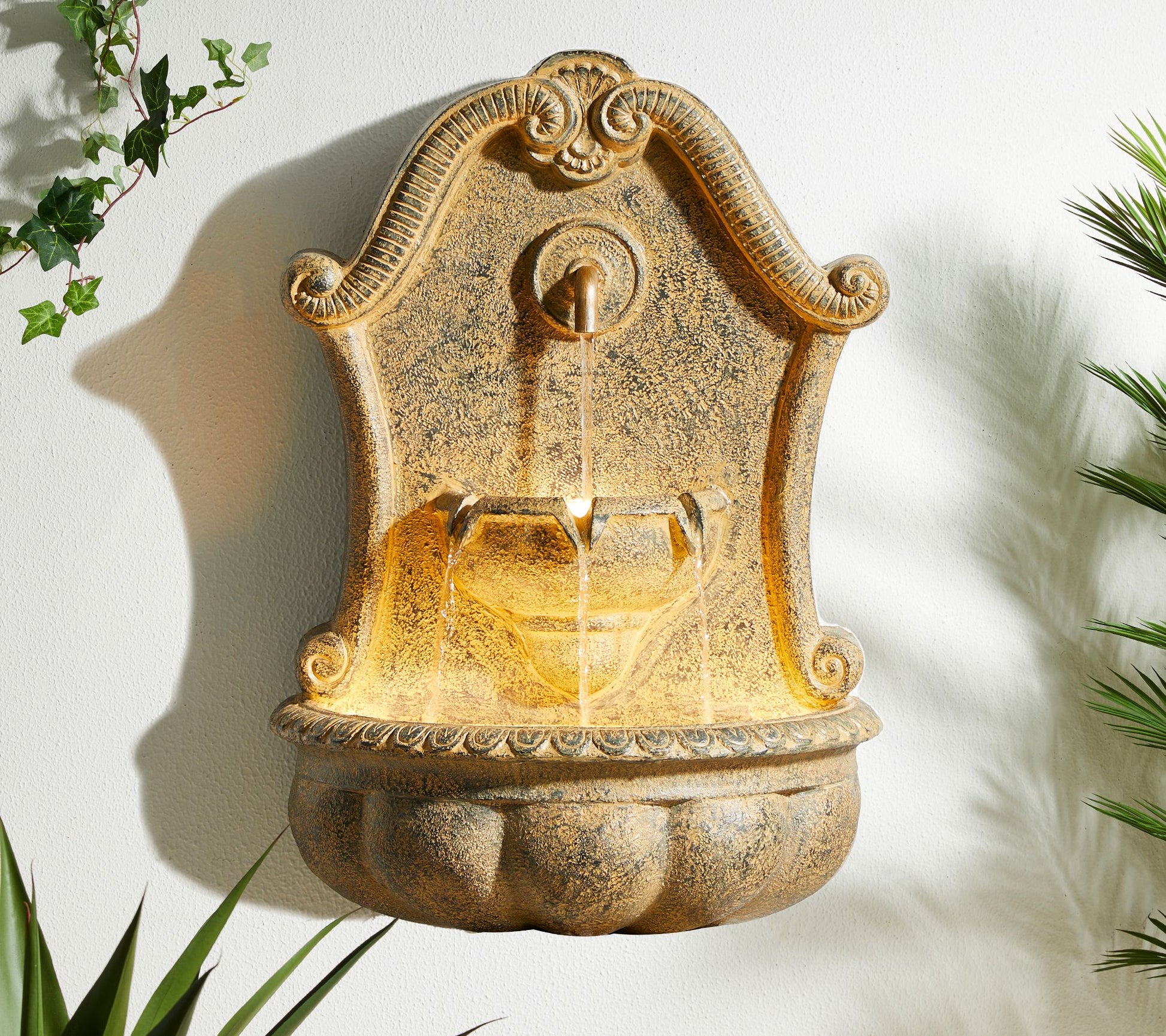 Glitzhome 25'' Antique Faux Granite Outdoor LEDWall Fountain