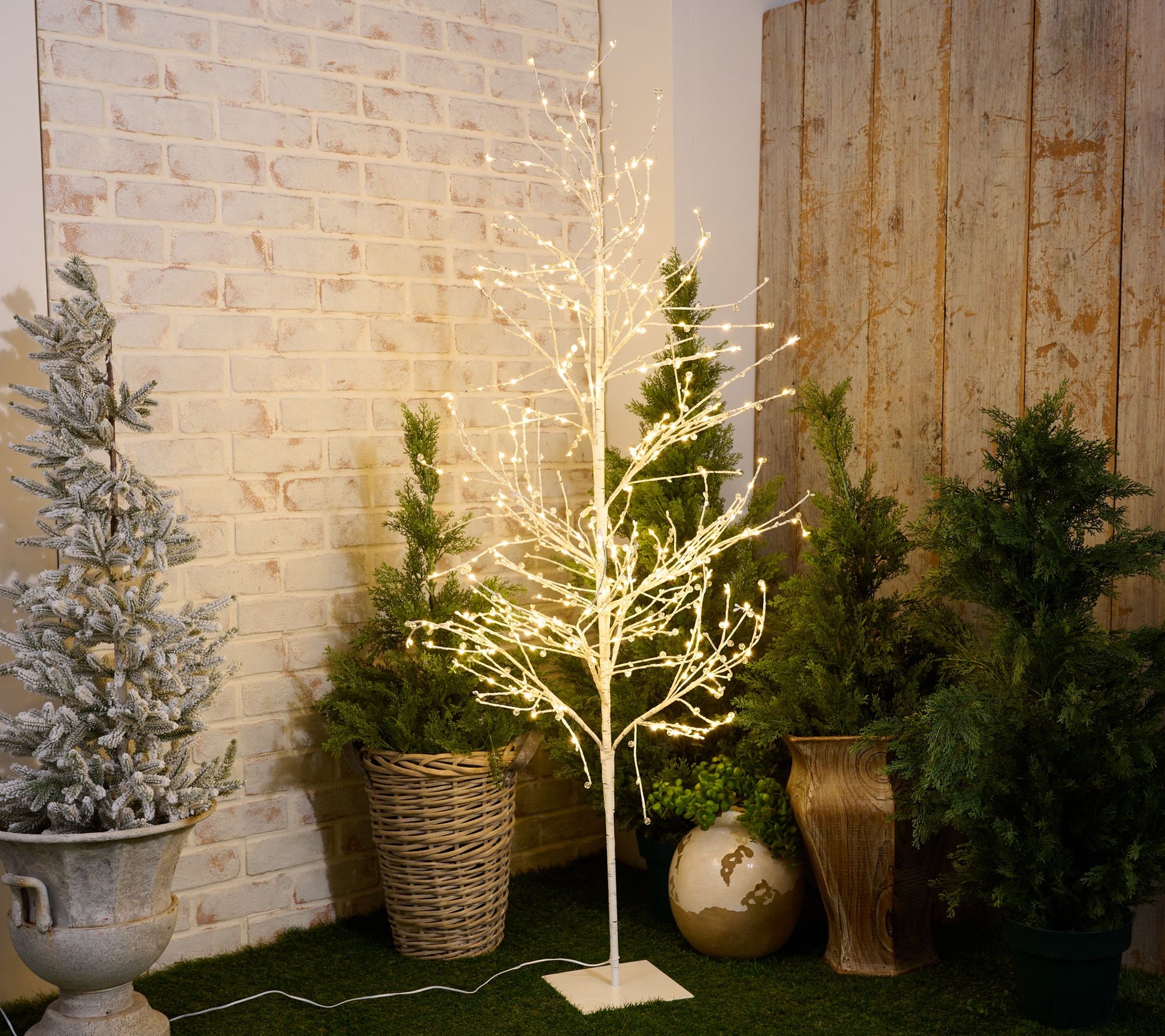 Bethlehem Lights 5' Illuminated Crystal Birch Tree