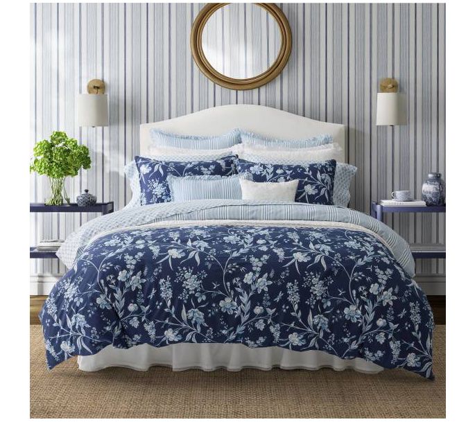Laura Ashley Br anch Toile Blue King Comforter Sham Bonus Set