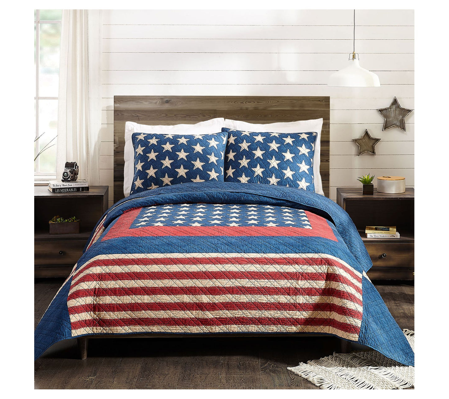Modern Heirloom Americana Patch 3-Piece Full/Queen Quilt Set