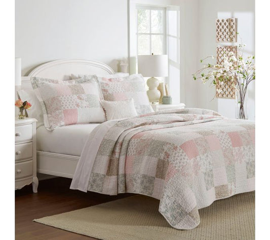 Laura Ashley Celina Patchwork Pink King Quilt-Sham Set