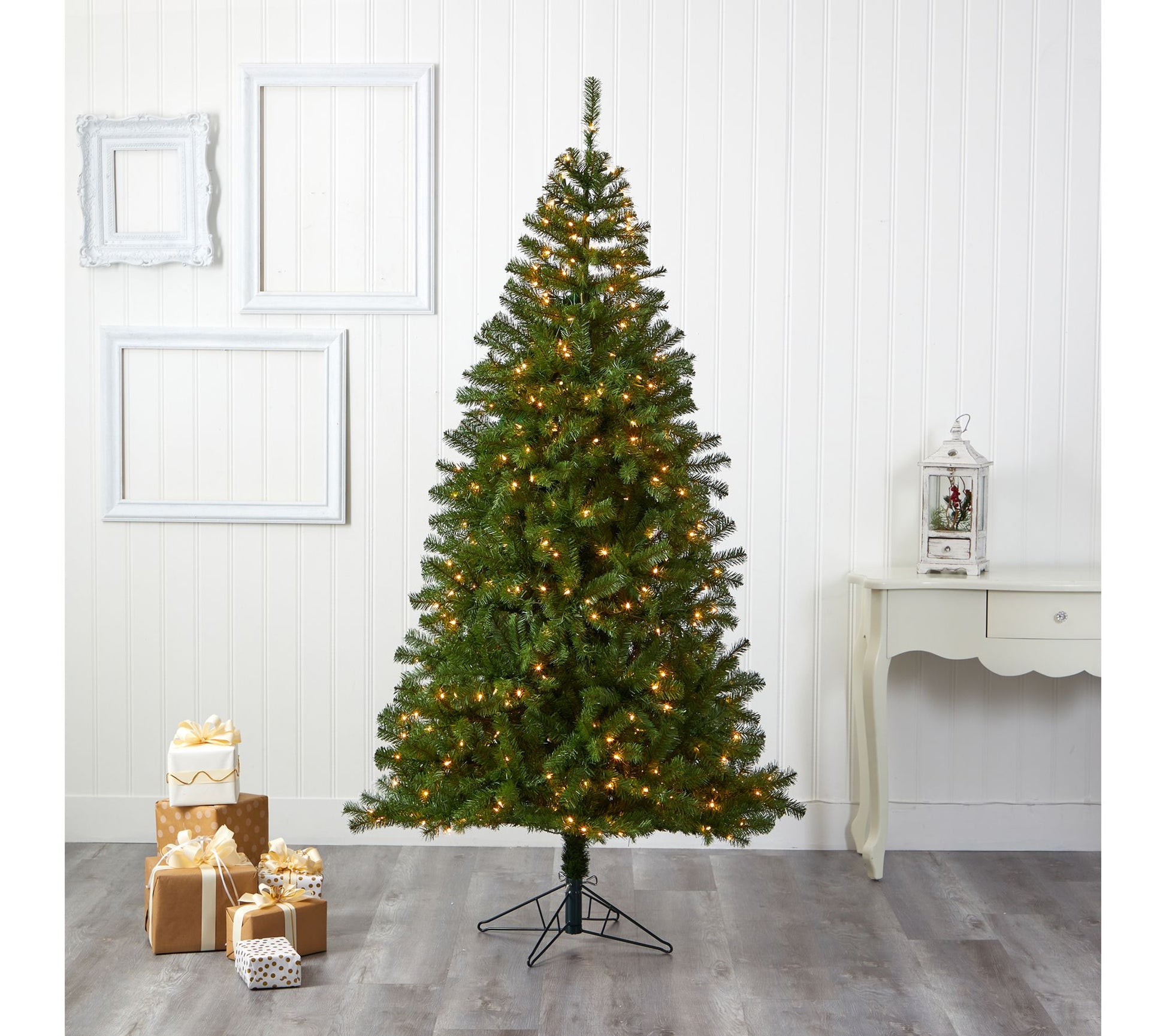 Nearly Natural 7' Springfield Christmas Tree