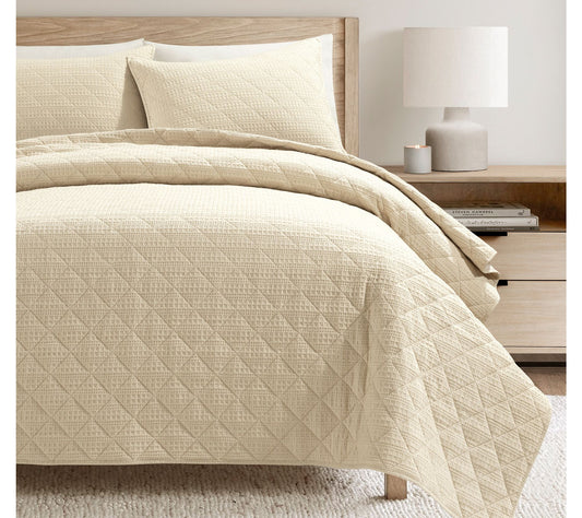 Lush Decor Haniya Solid Waffle Quilt 3pc Set Full/Queen
