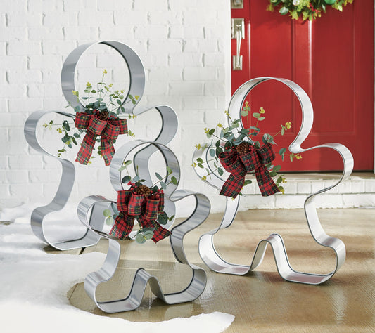 Grandin Road S/3 Silver Gingerbread Men Cookie Cutter Figurines