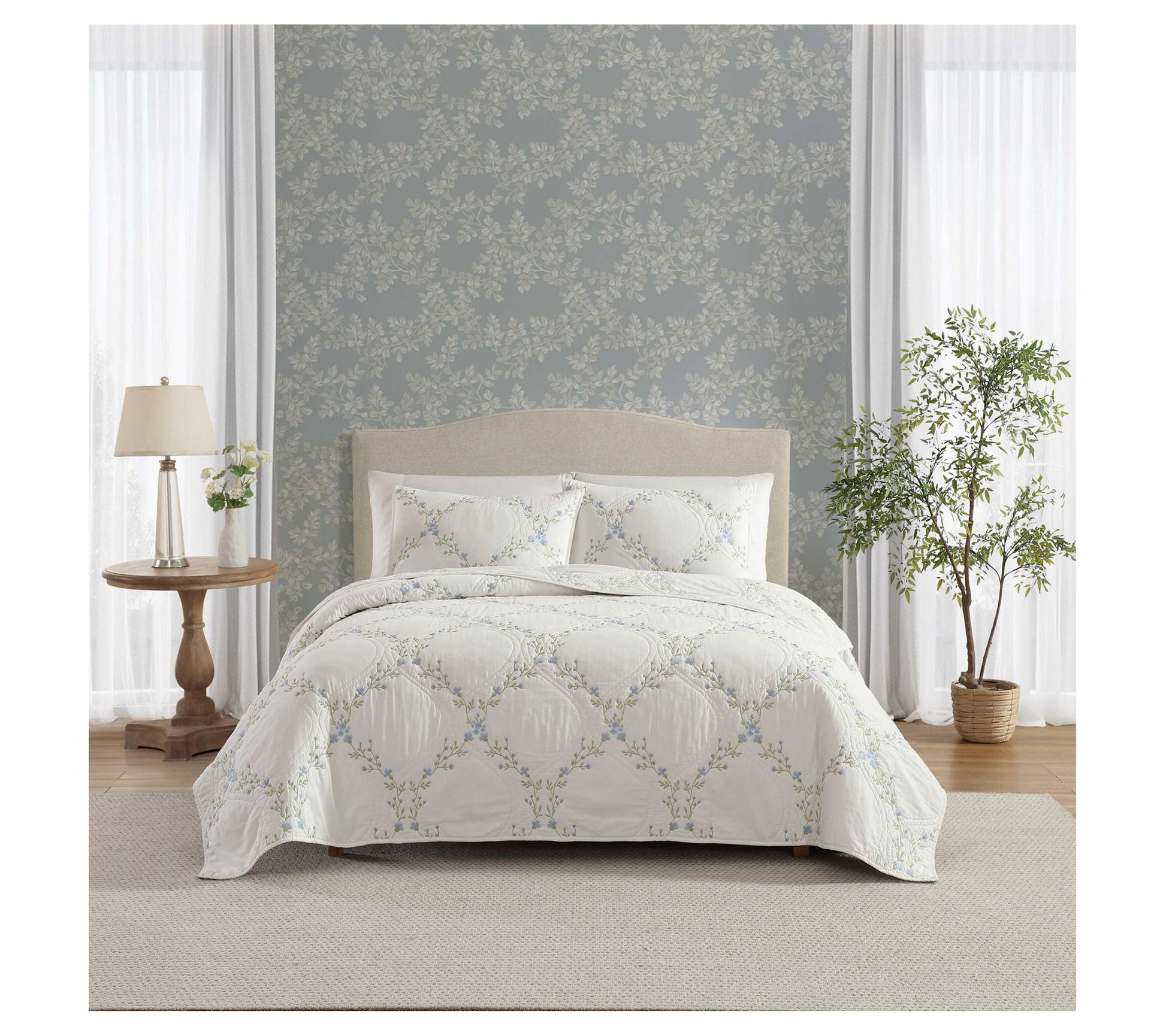 Laura Ashley Floral Embroidery Blue Full/QueenQuilt Sham Set