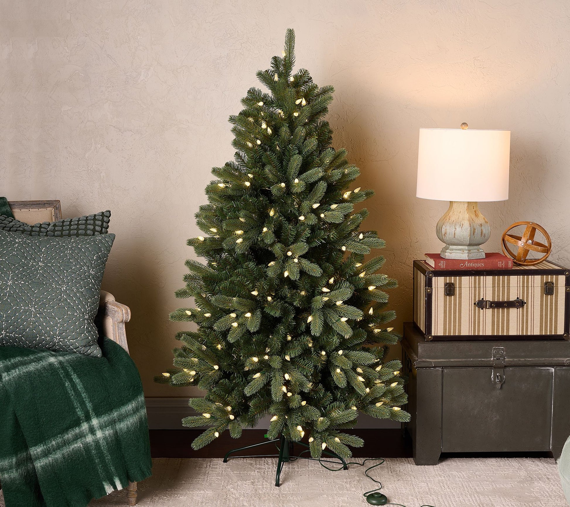 Home Reflections 5' LED Colorado Spruce Tree w/ Remote