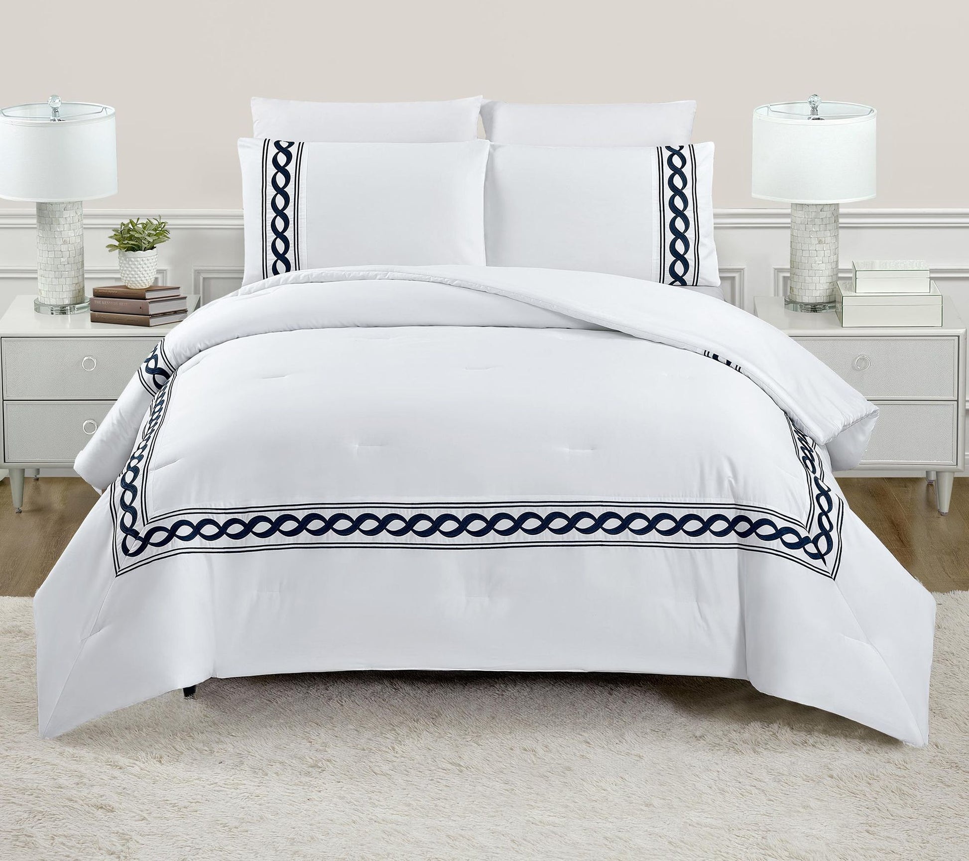 Dee Ocleppo Cable Border 3pc Full/Queen Comforter Set