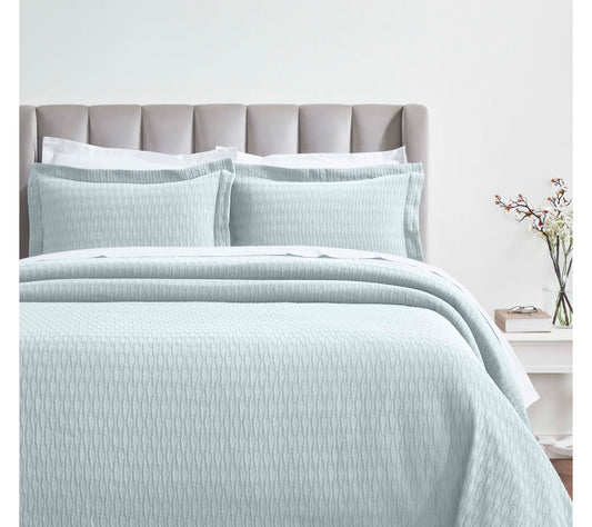 Superior Calvert Cotton Geometric Bedspread & Sham Set, Queen