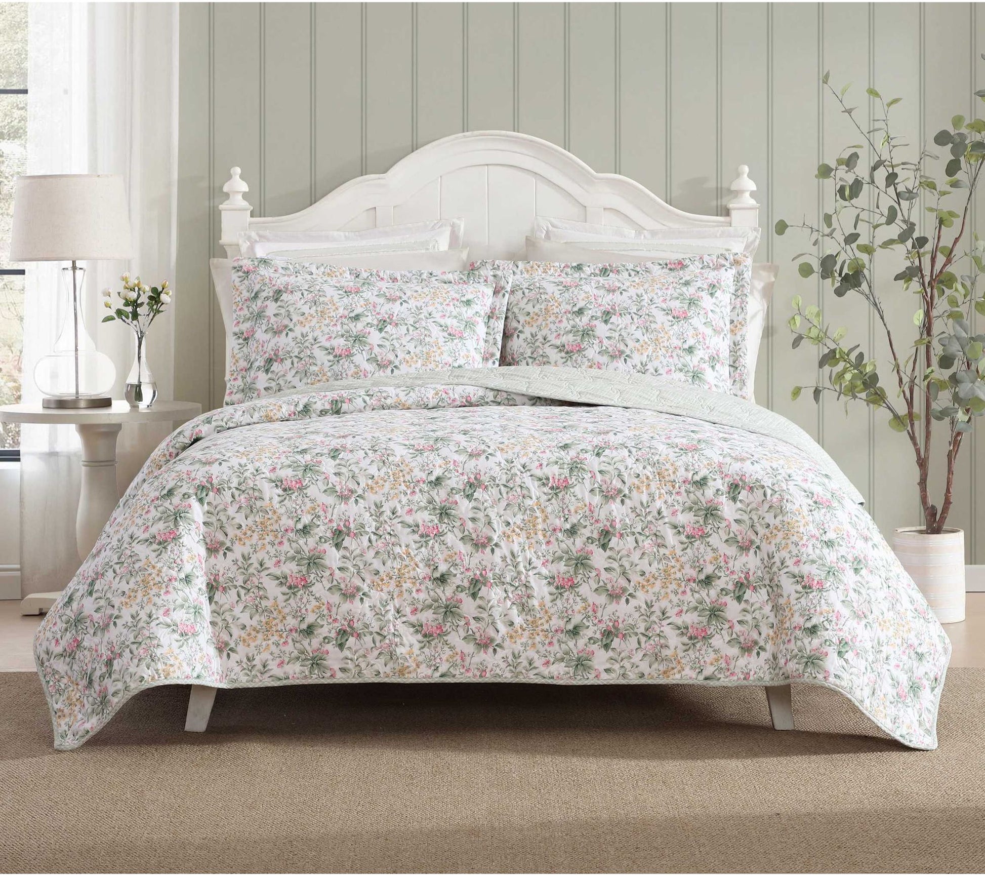 Laura Ashley Bramble Floral Pink Twin Quilt Set