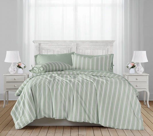 The Farmhouse by Rachel Ashwell Ticking StripeF/Q Comforter