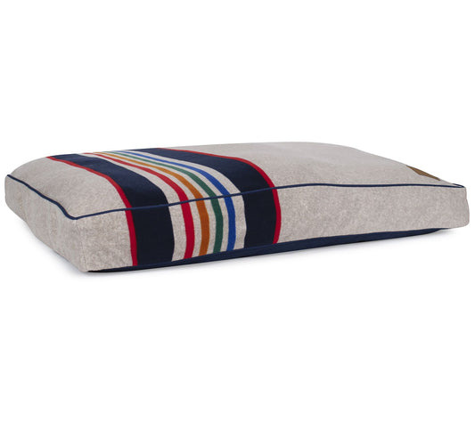 Pendleton Medium Yellowstone National Park PetNapper